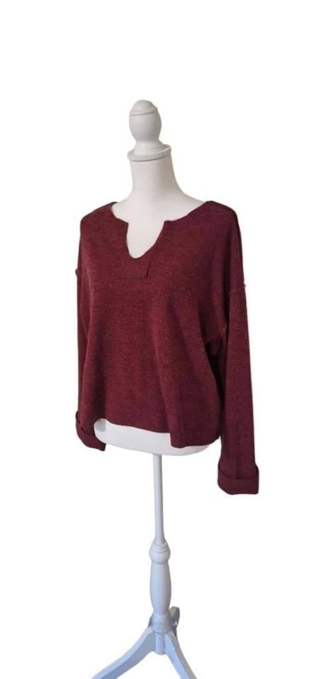 Minimalist Womens Sz. S, Burgundy Knit V Neck,Drop Shoulder, Cuffs, Lagenlook